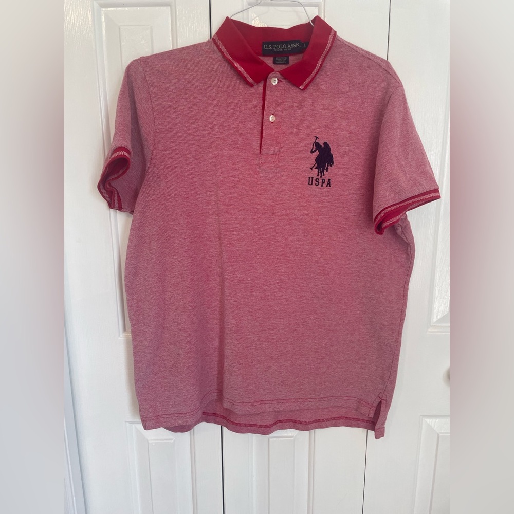 Big Logo U.S. Polo ASSN. Shirt. Excellent pre-owner conditions